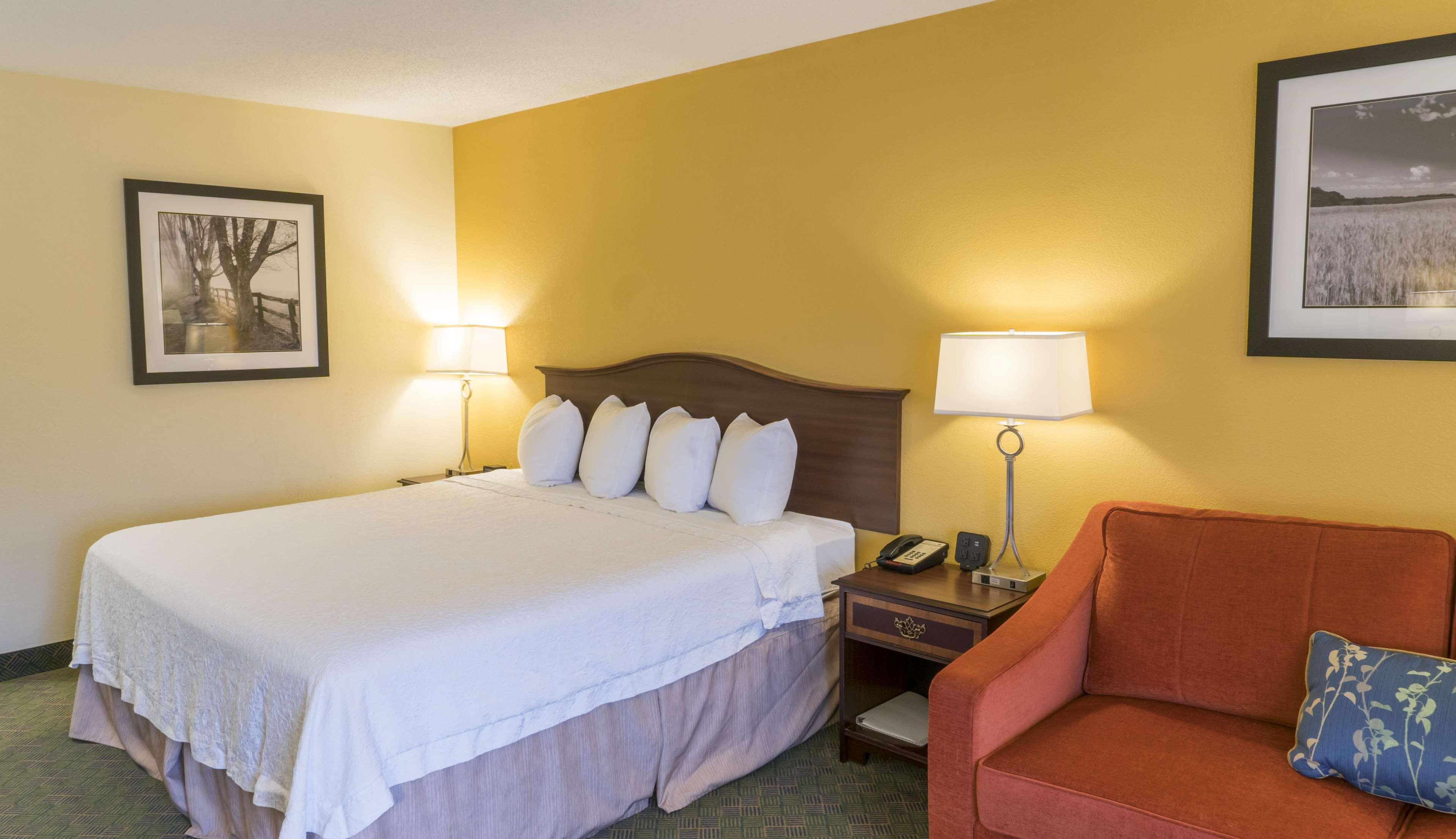 Hampton Inn New Philadelphia Esterno foto
