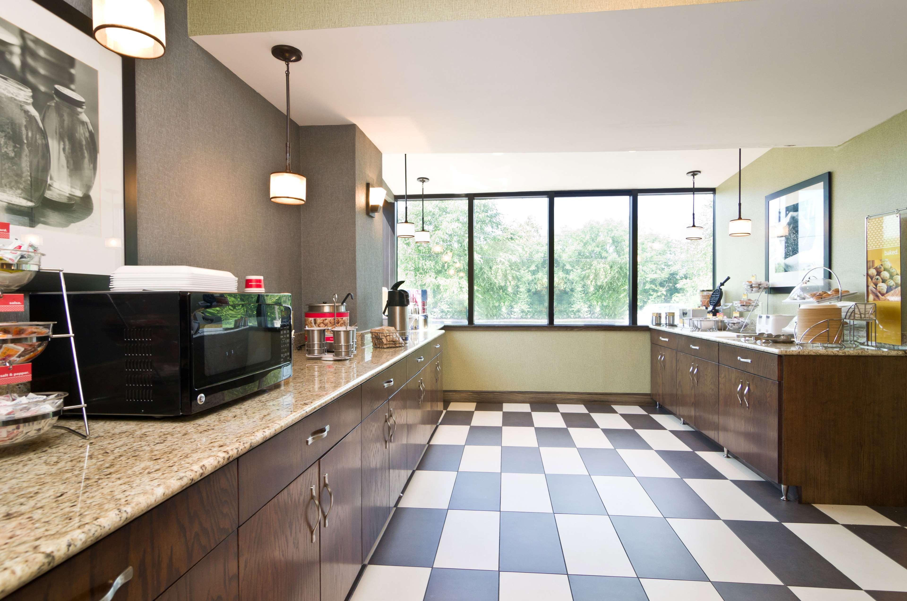 Hampton Inn New Philadelphia Esterno foto