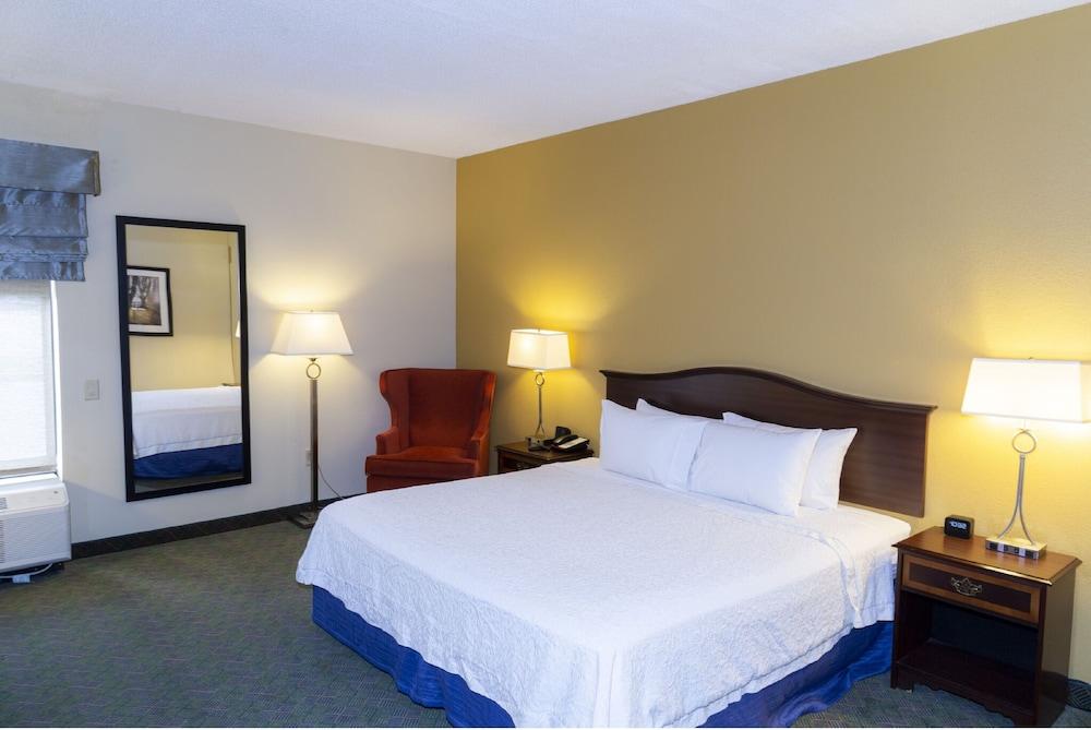Hampton Inn New Philadelphia Esterno foto