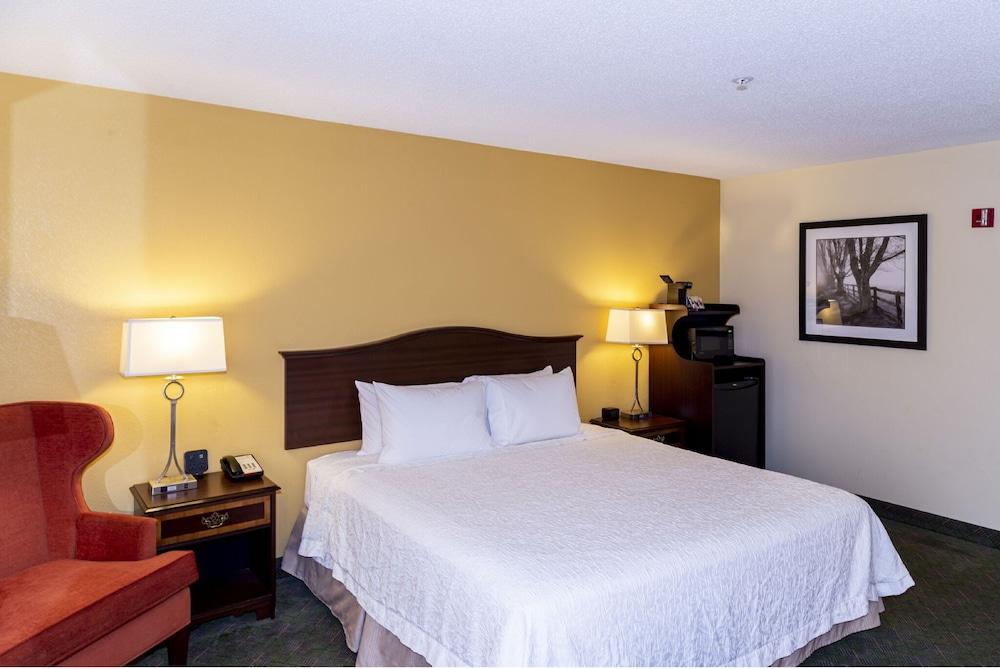 Hampton Inn New Philadelphia Esterno foto