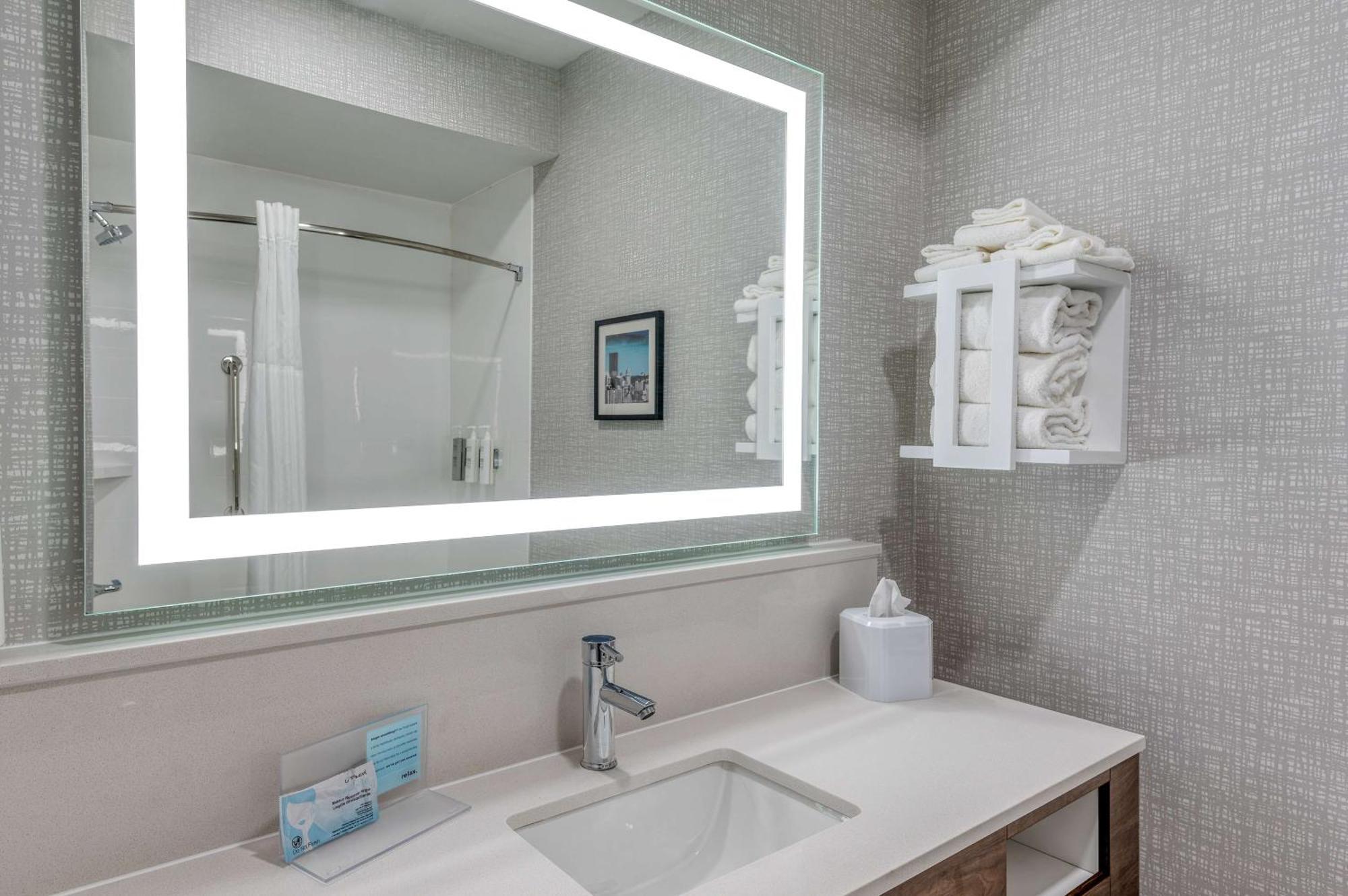 Hampton Inn New Philadelphia Esterno foto